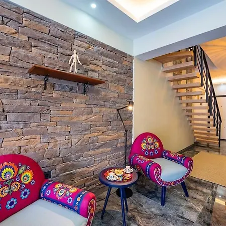şehir Merkezinde Lüks - Ocekhomes Adin *
