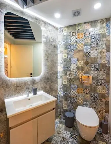 Appartement Sehir Merkezinde Lueks - Ocekhomes Adin *